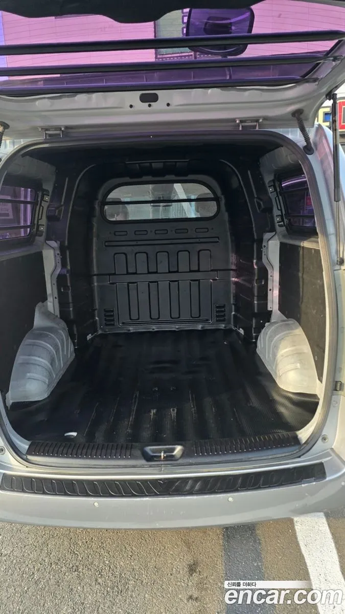 Hyundai Grand Starex 2012 — 2