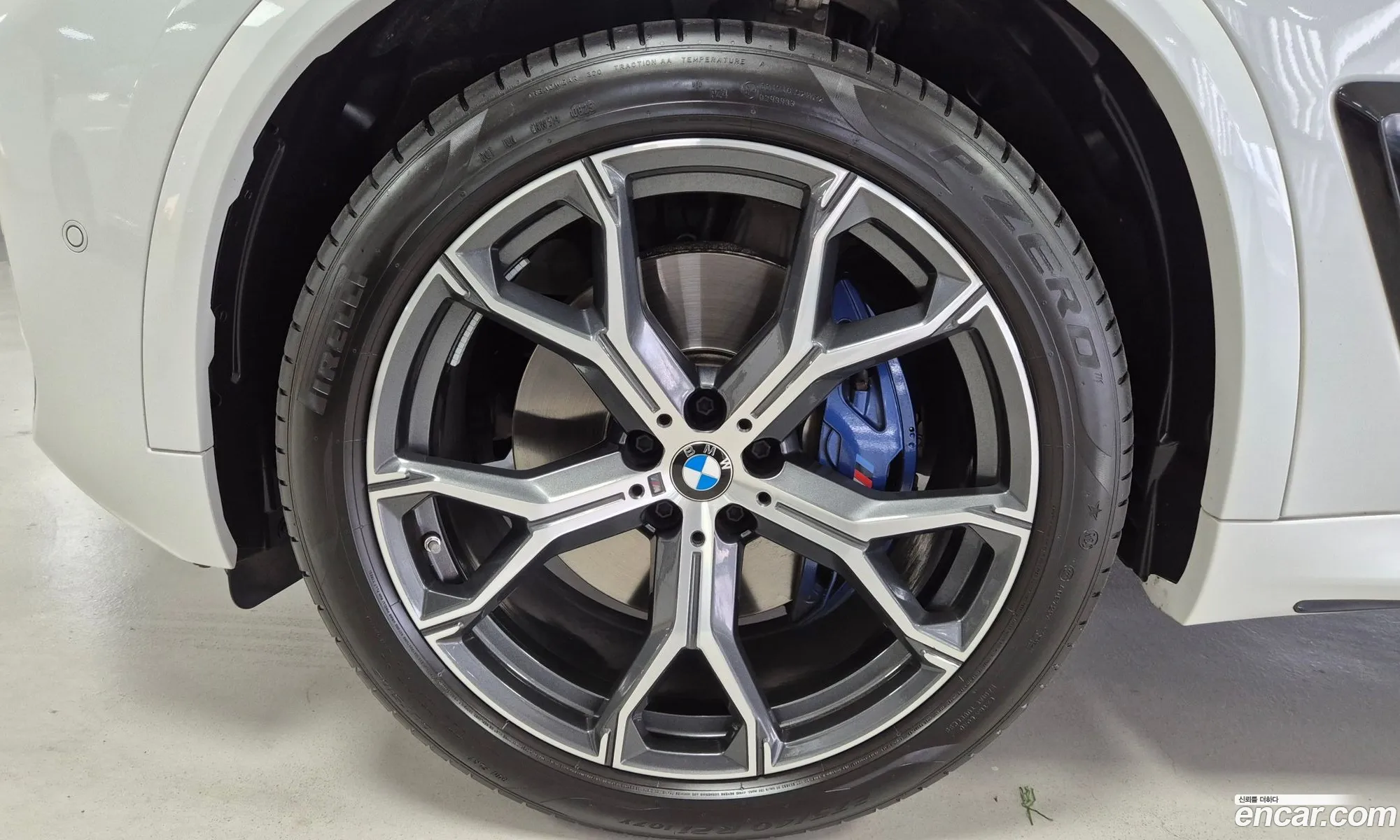 BMW X5 2025 — 8