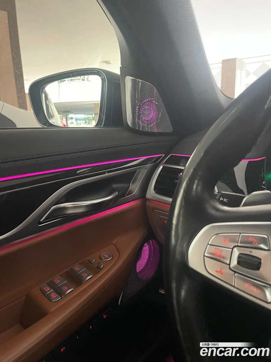 BMW 7 Series 2018 — 12