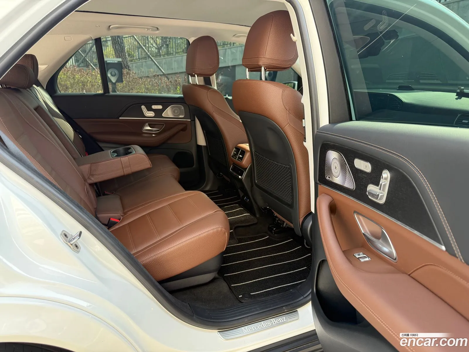 Mercedes-Benz GLE-Class W167 2025 — 12