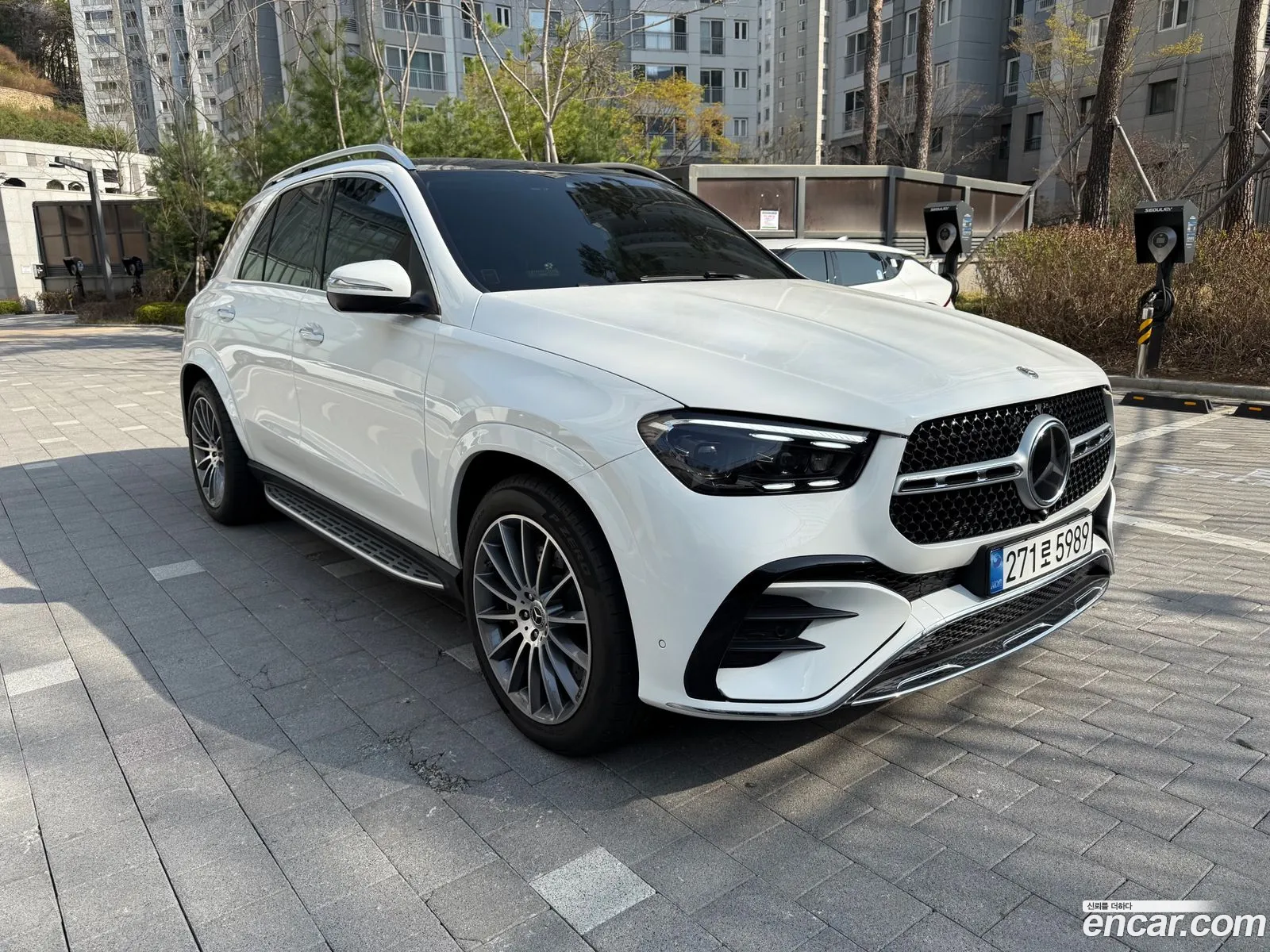 Mercedes-Benz GLE-Class W167 2025 — 14