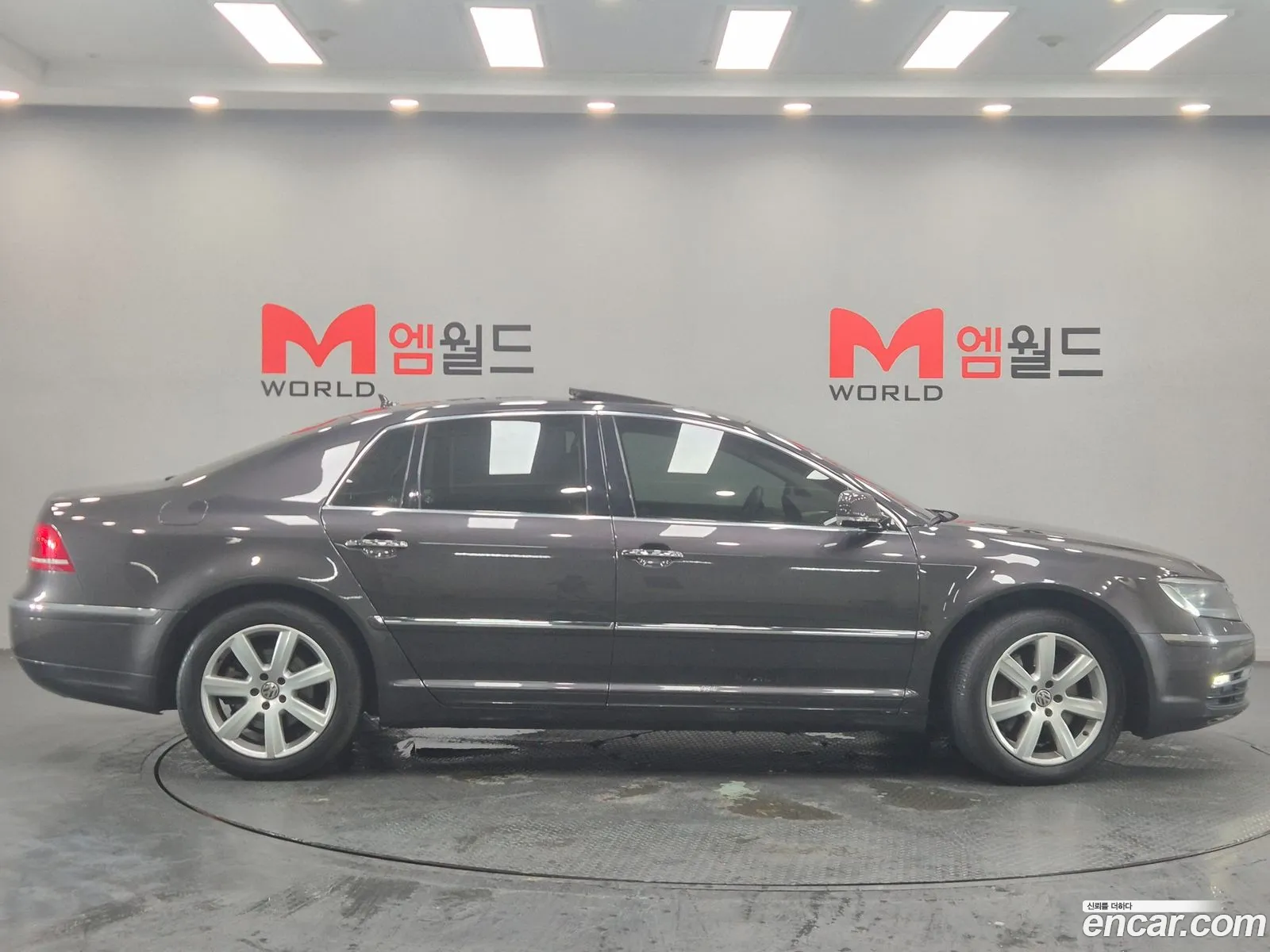 Volkswagen Phaeton 2011 — 7