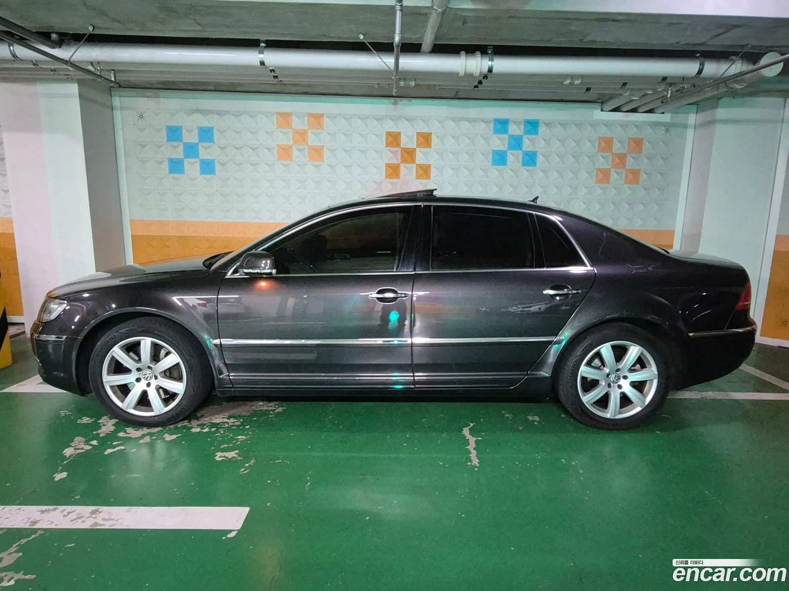 Volkswagen Phaeton 2011 — 8
