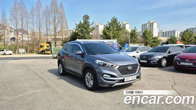 Hyundai Tucson 2016 — 2