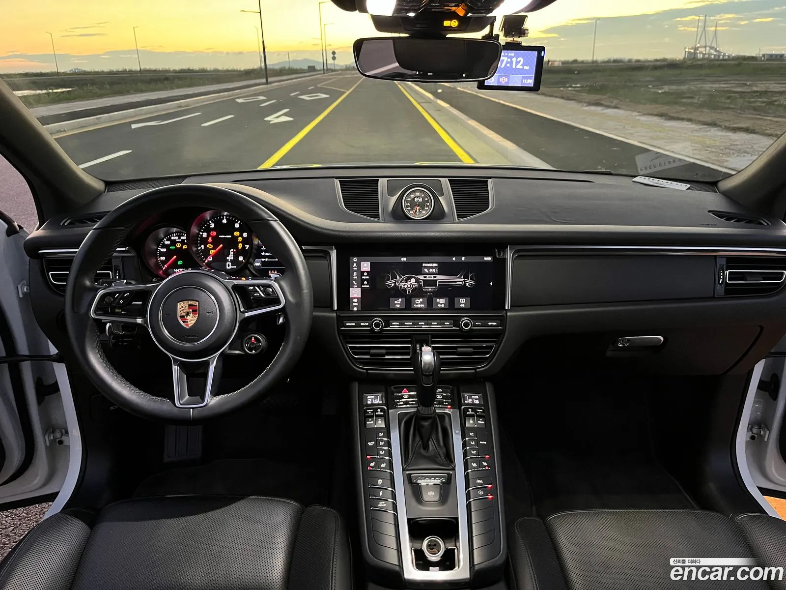 Porsche Macan 2019 — 7