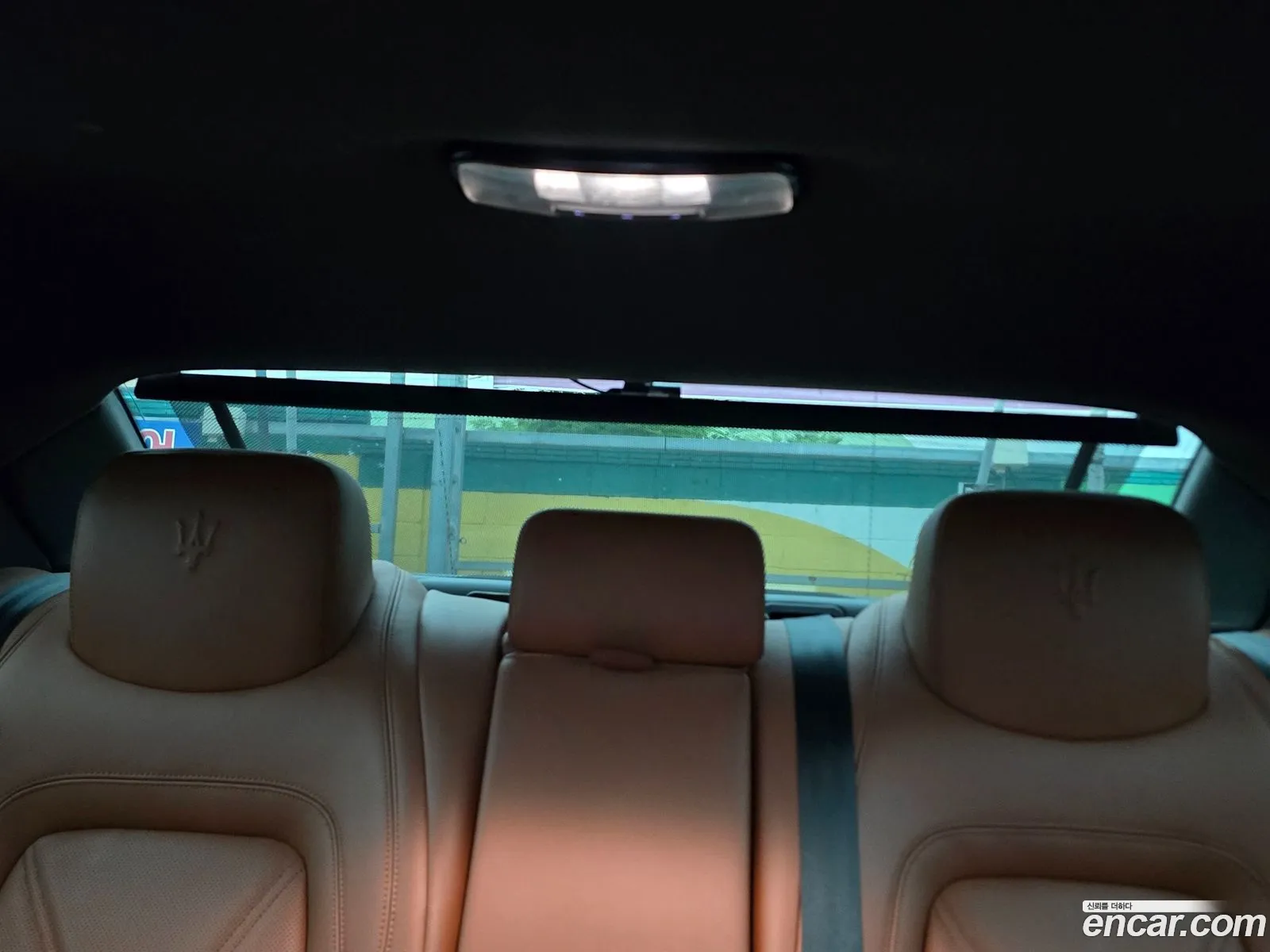 Maserati Quattroporte 2017 — 15