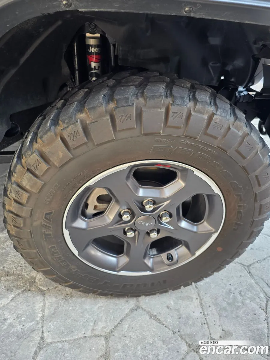 Jeep Gladiator 2020 — 14