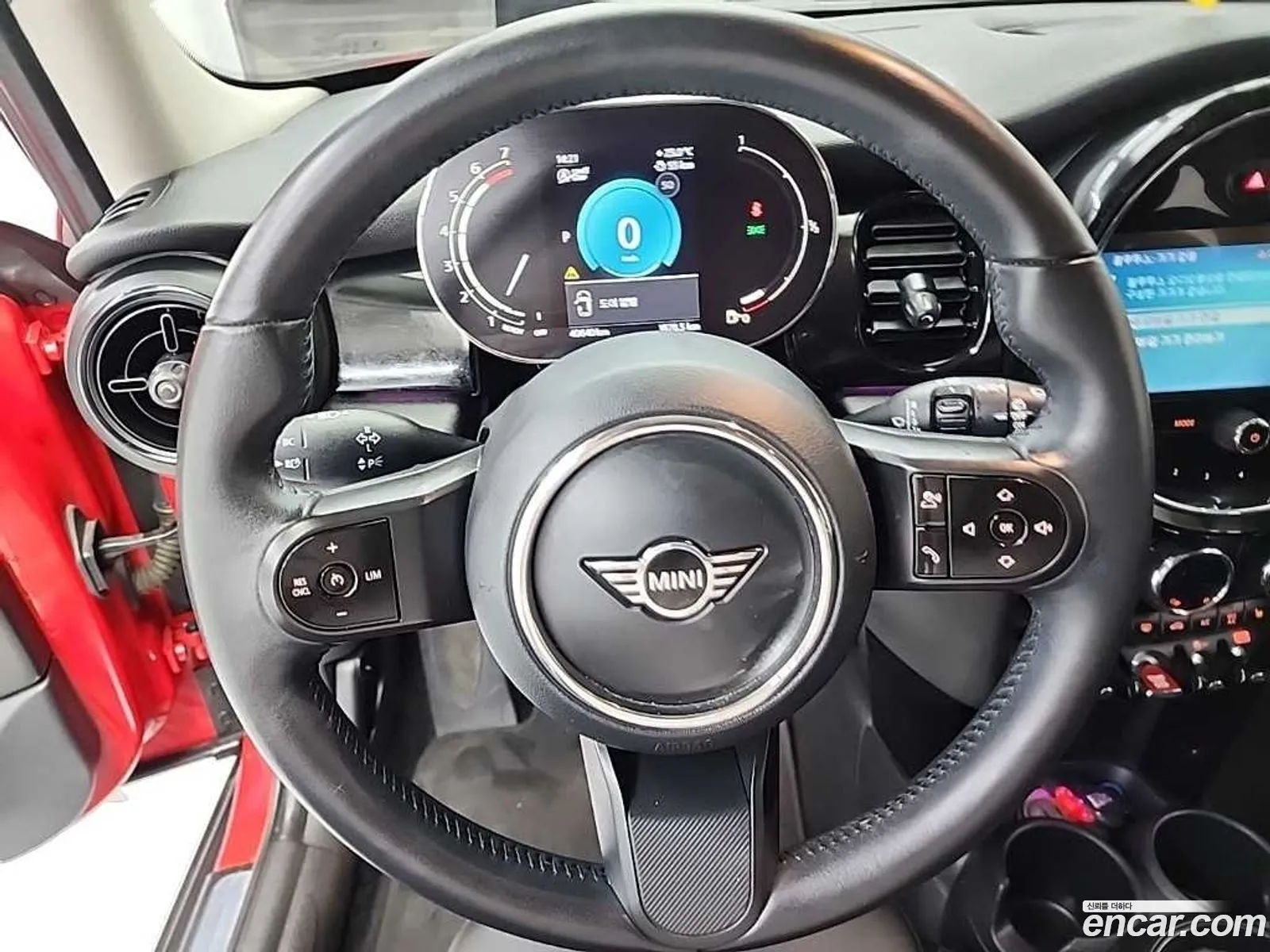 Mini Cooper 2023 — 10