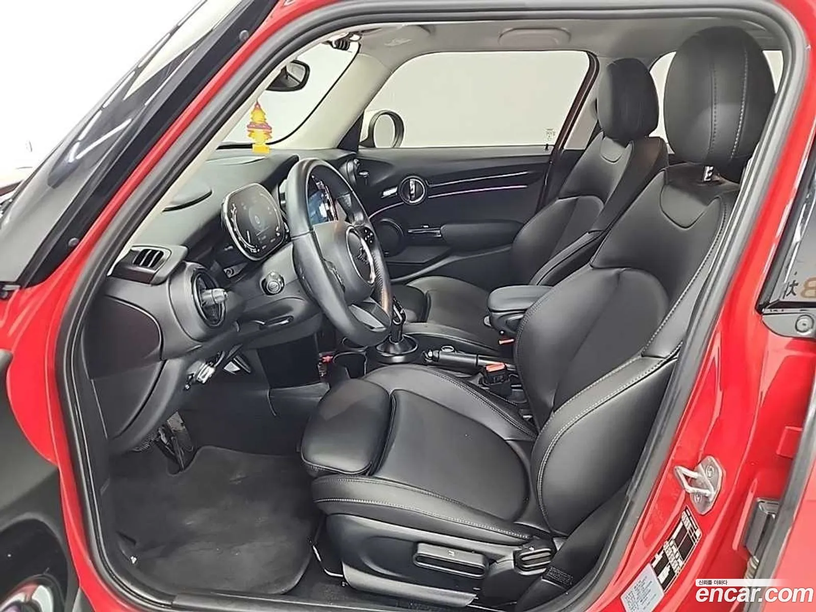 Mini Cooper 2023 — 13