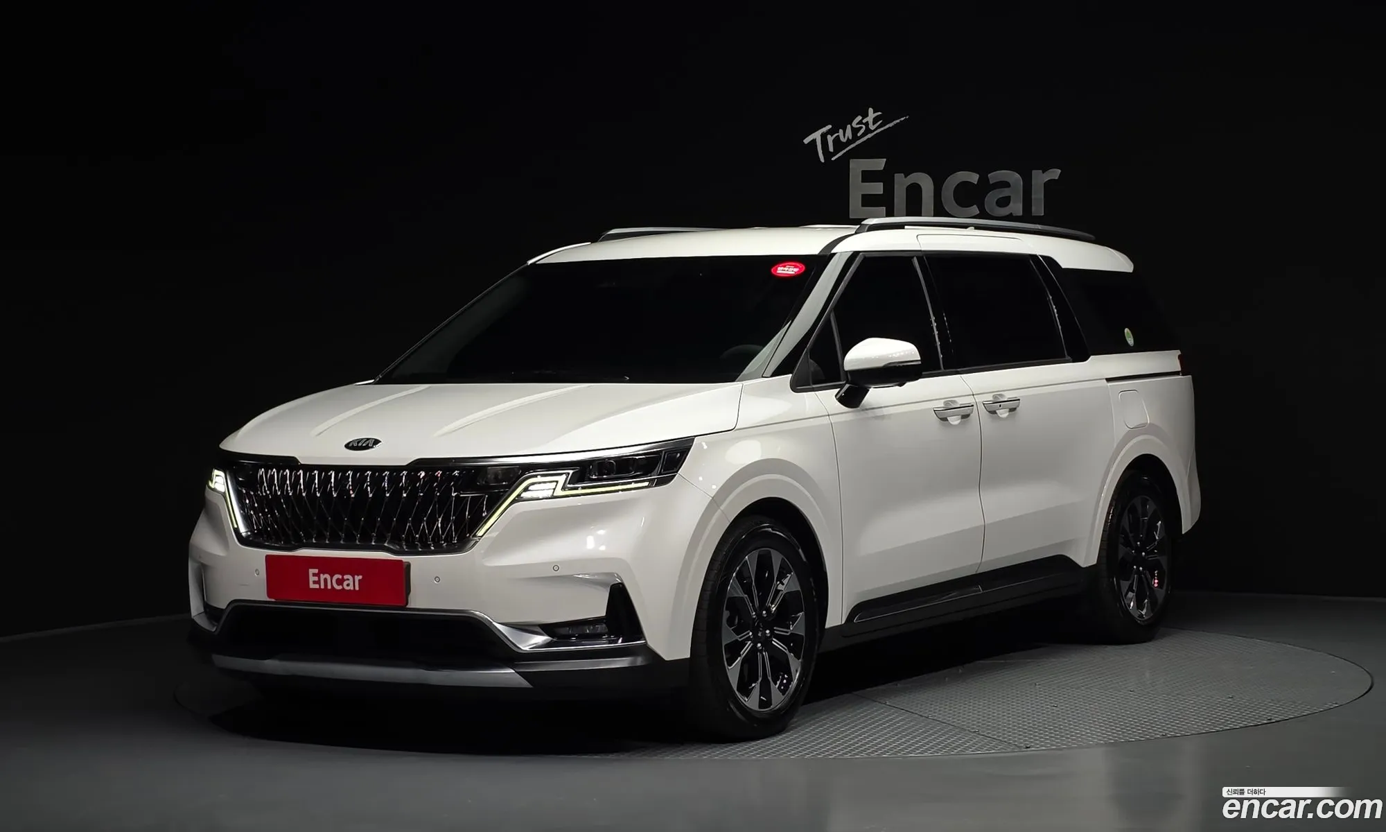 Kia Carnival 2020 — 2