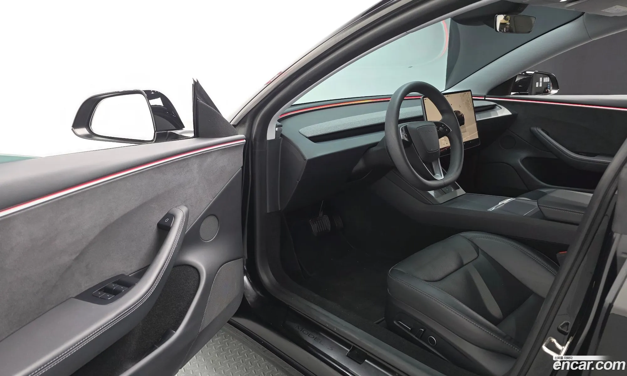 Tesla Model 3 2024 LRW3E7EK0RC161104 — 18