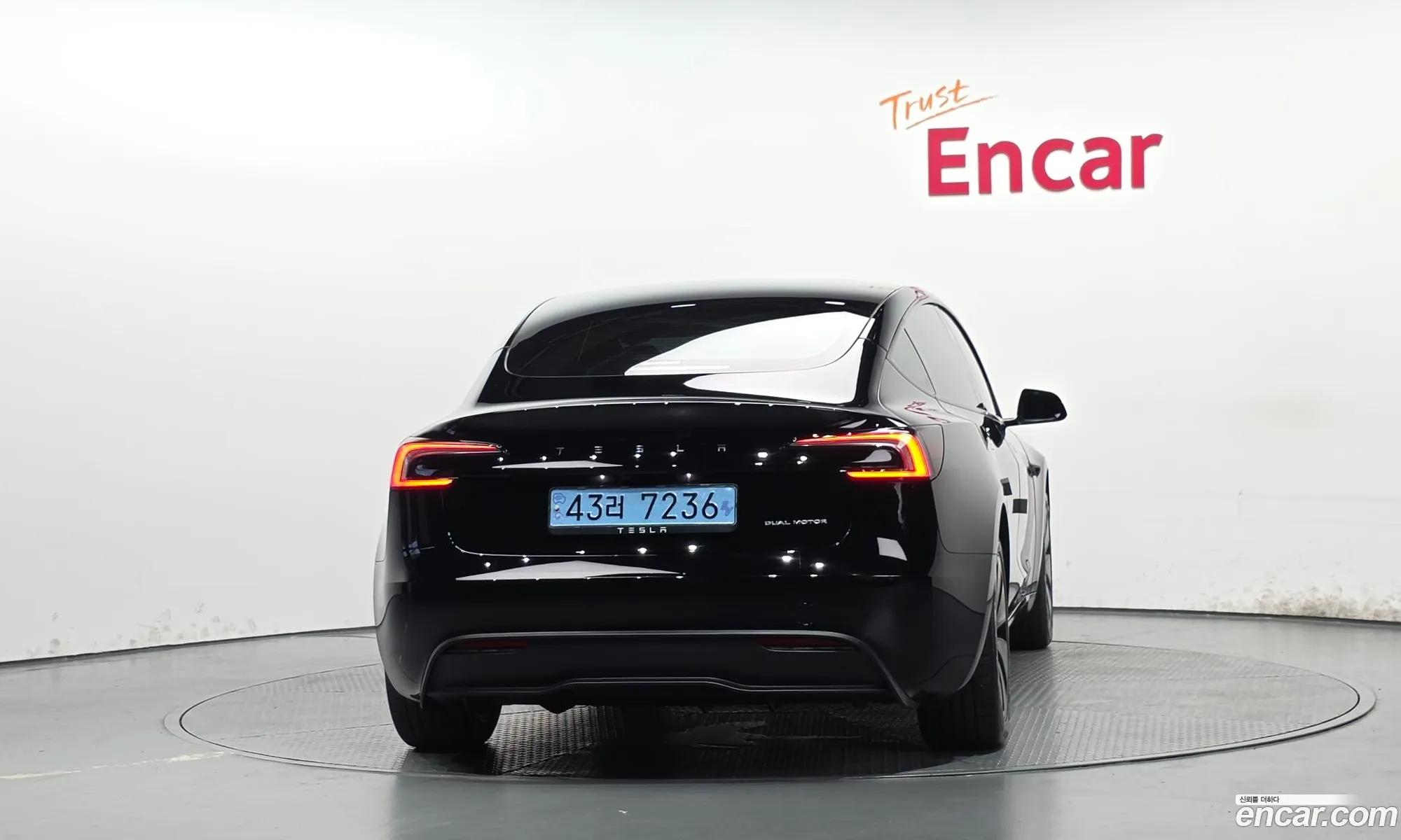 Tesla Model 3 2024 LRW3E7EK0RC161104 — 29