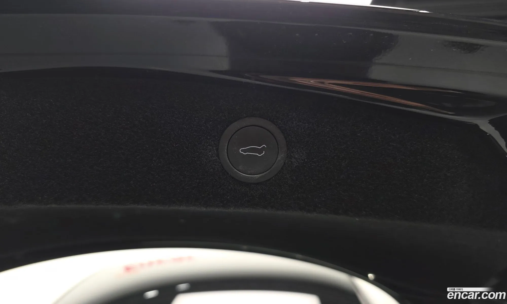Tesla Model 3 2024 LRW3E7EK0RC161104 — 33