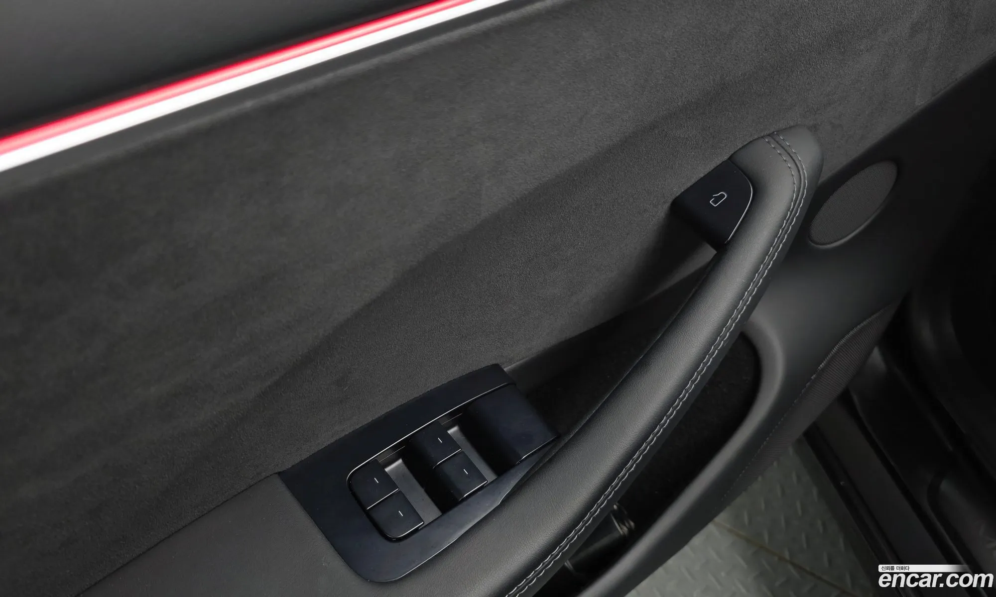 Tesla Model 3 2024 LRW3E7EK0RC161104 — 27