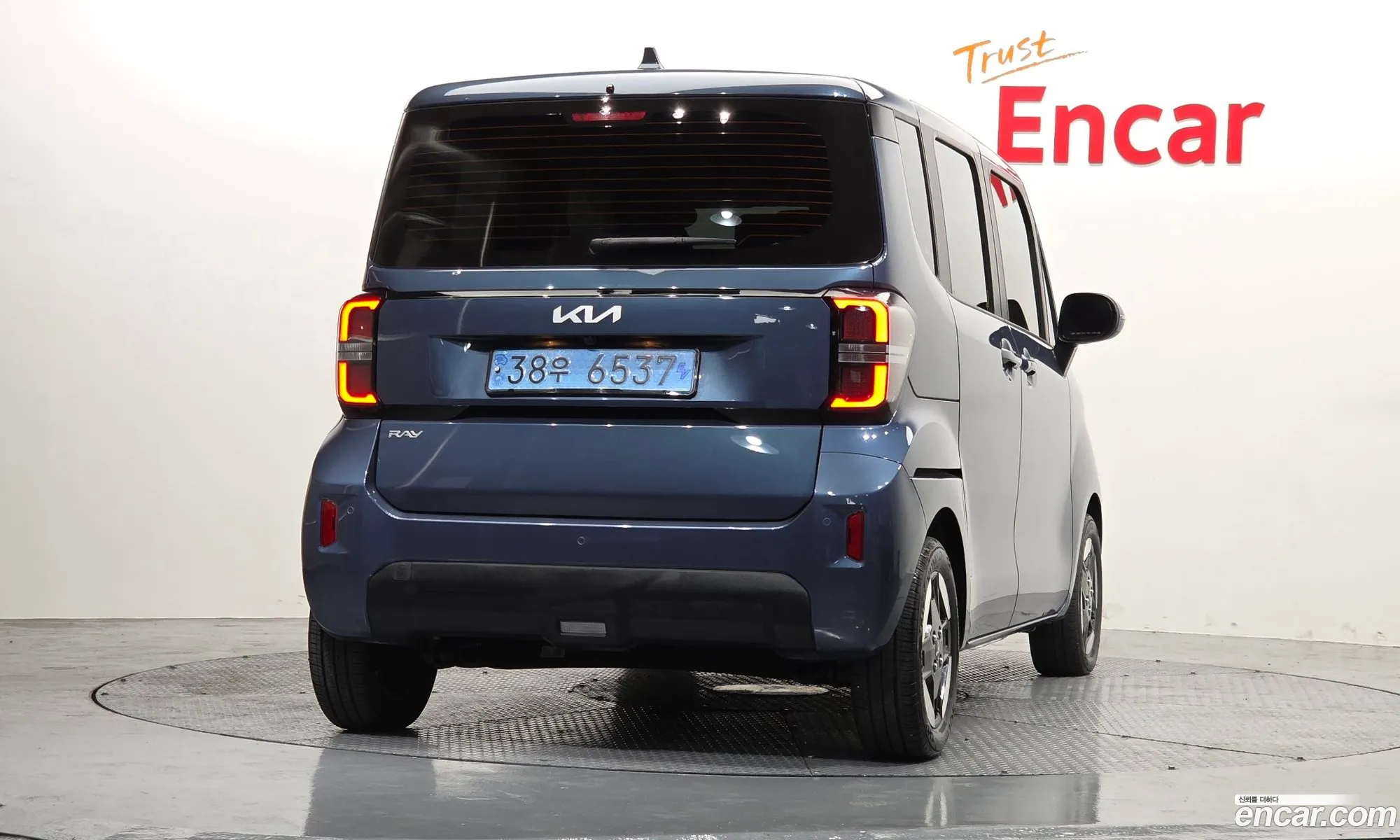 Kia Kia Ray EV 2024 — 2