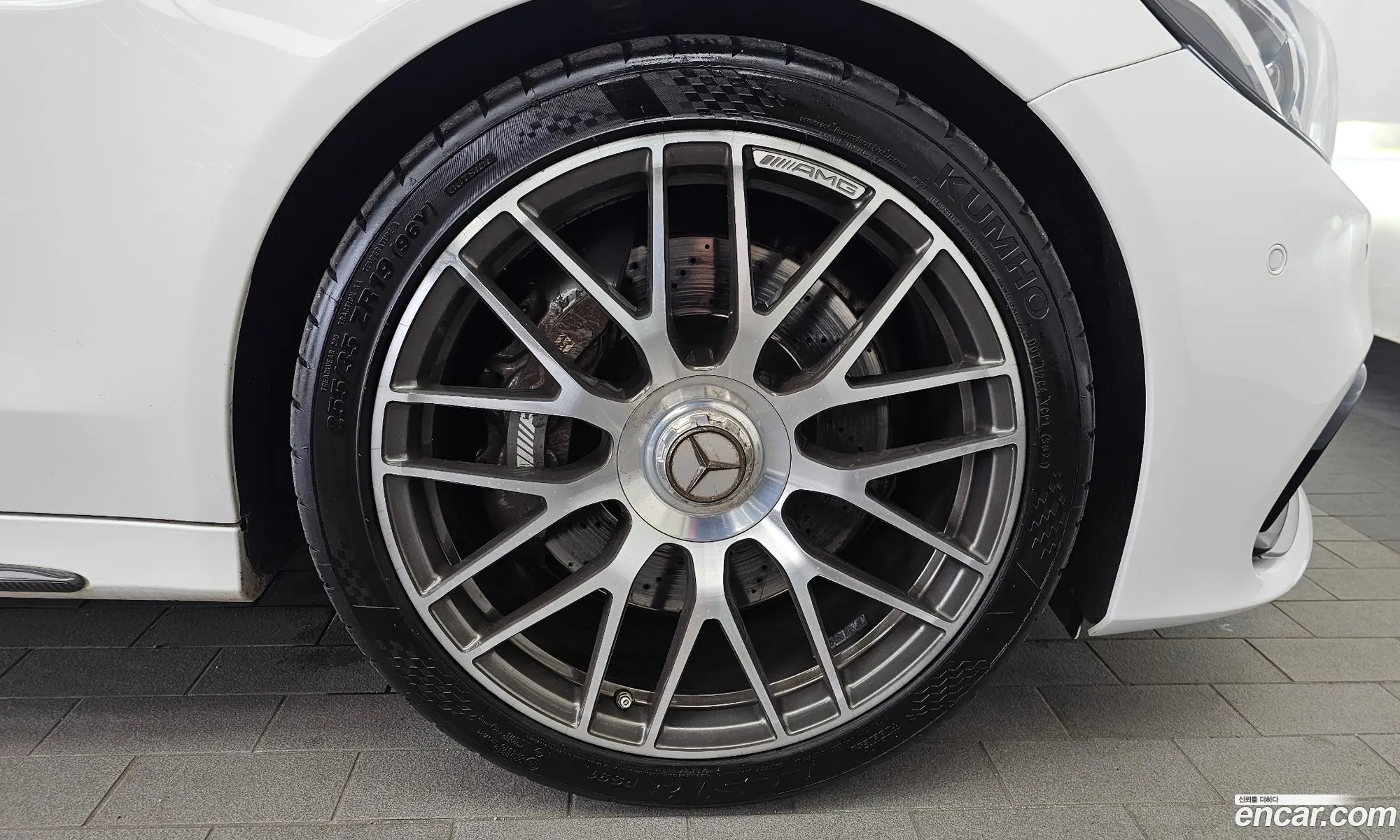 Mercedes-Benz C-Class W205 2018 — 13