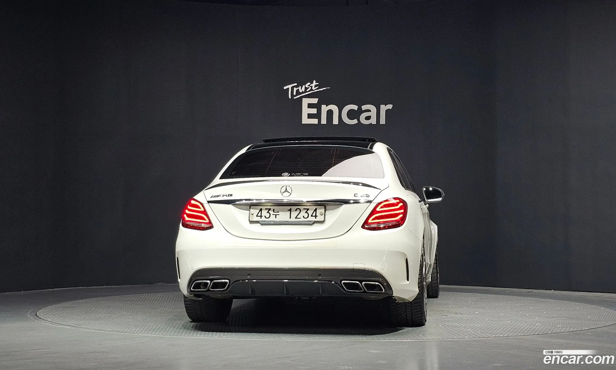 Mercedes-Benz C-Class W205 2018 — 10