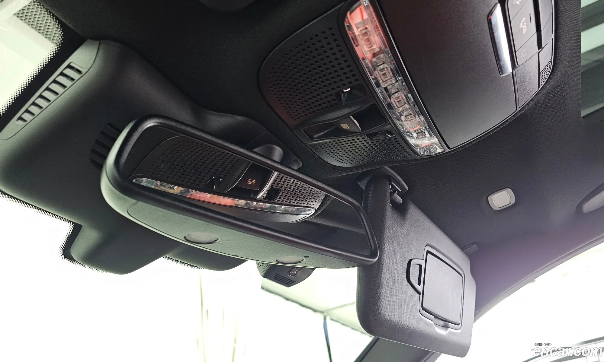 Mercedes-Benz C-Class W205 2018 — 9