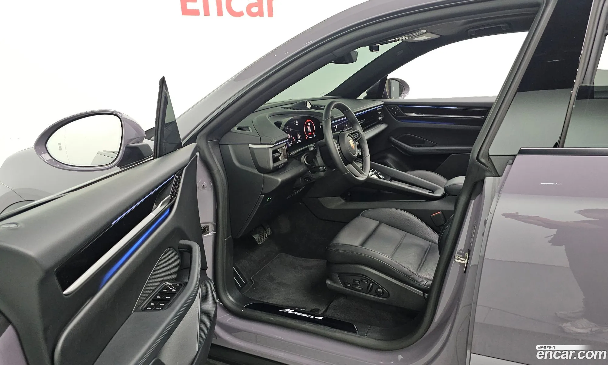 Porsche Macan EV 2025 WP1AA2XA9SL001169 — 14
