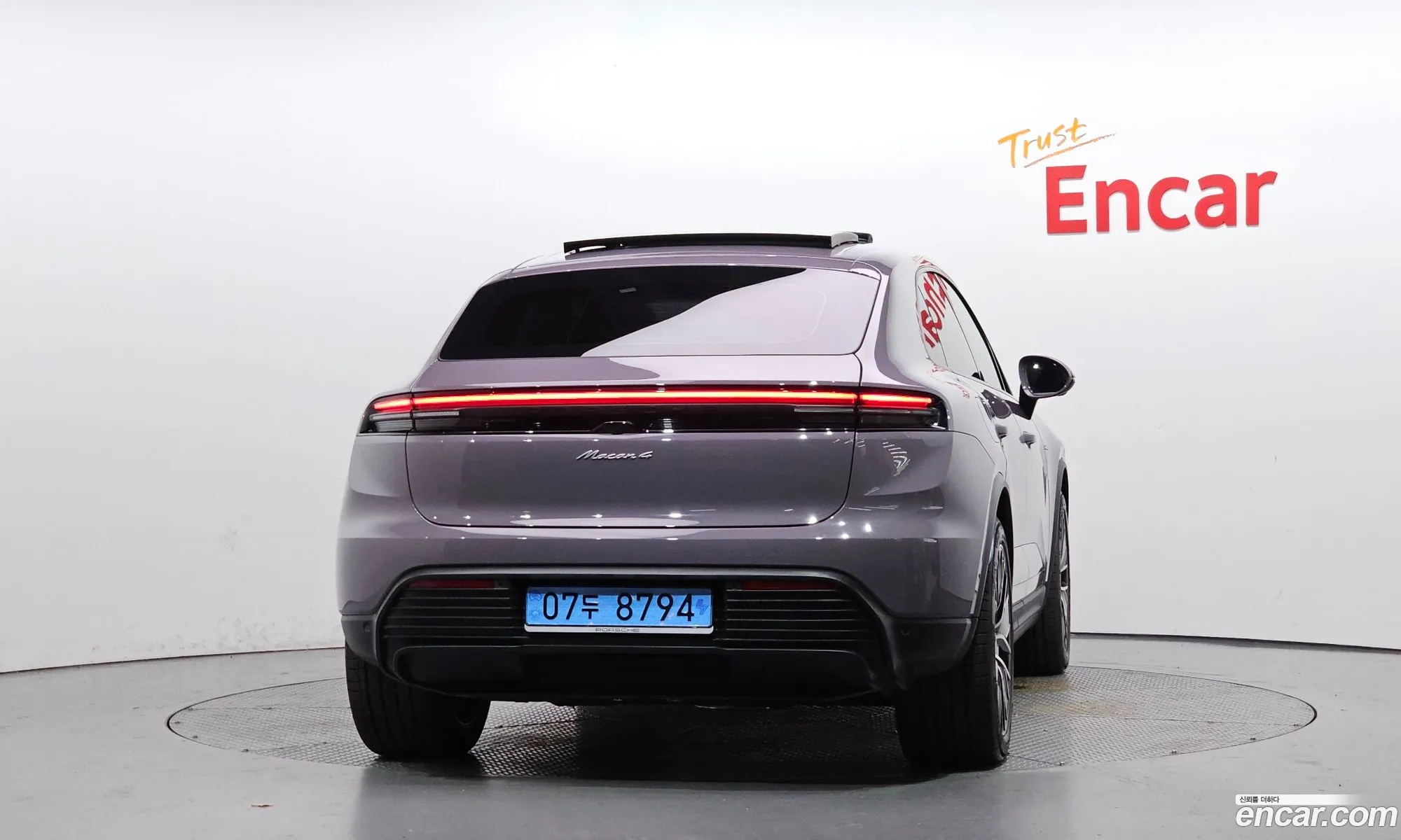 Porsche Macan EV 2025 WP1AA2XA9SL001169 — 16