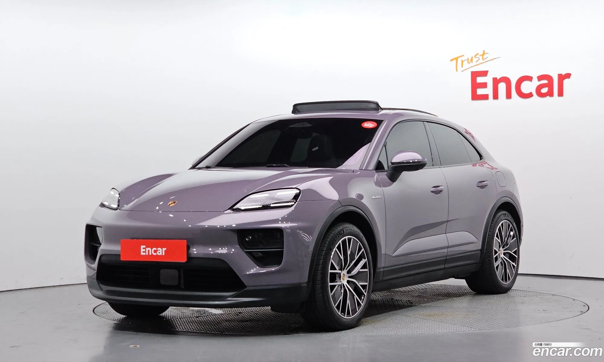 Porsche Macan EV 2025 WP1AA2XA9SL001169 — 19