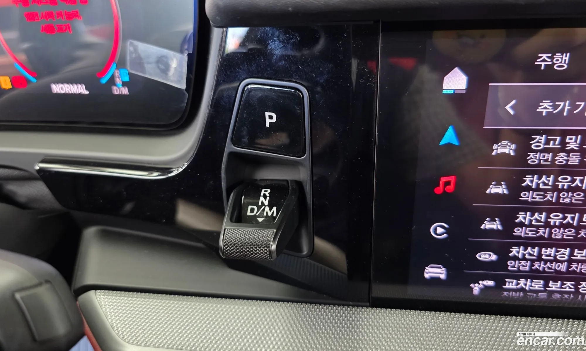 Porsche Cayenne 2024 WP1AA29Y9RDA15414 — 2