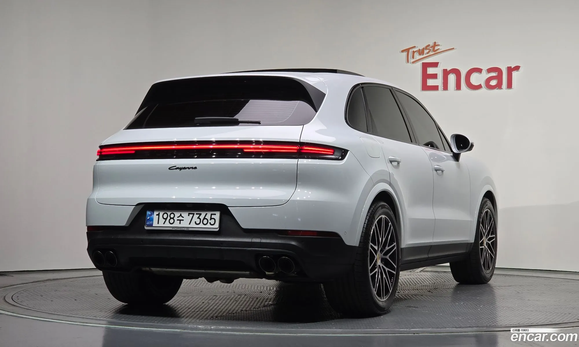 Porsche Cayenne 2024 WP1AA29Y9RDA15414 — 11