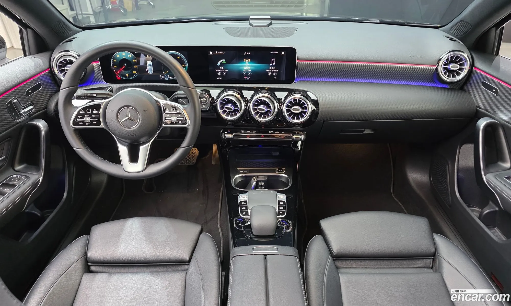 Mercedes-Benz A-Class W177 2020 — 18