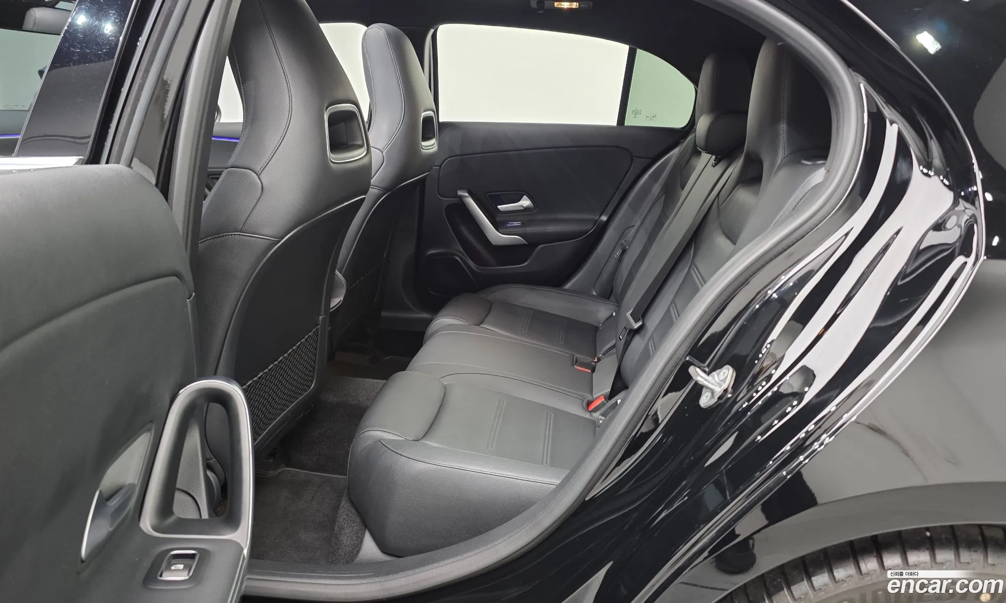 Mercedes-Benz A-Class W177 2020 — 23