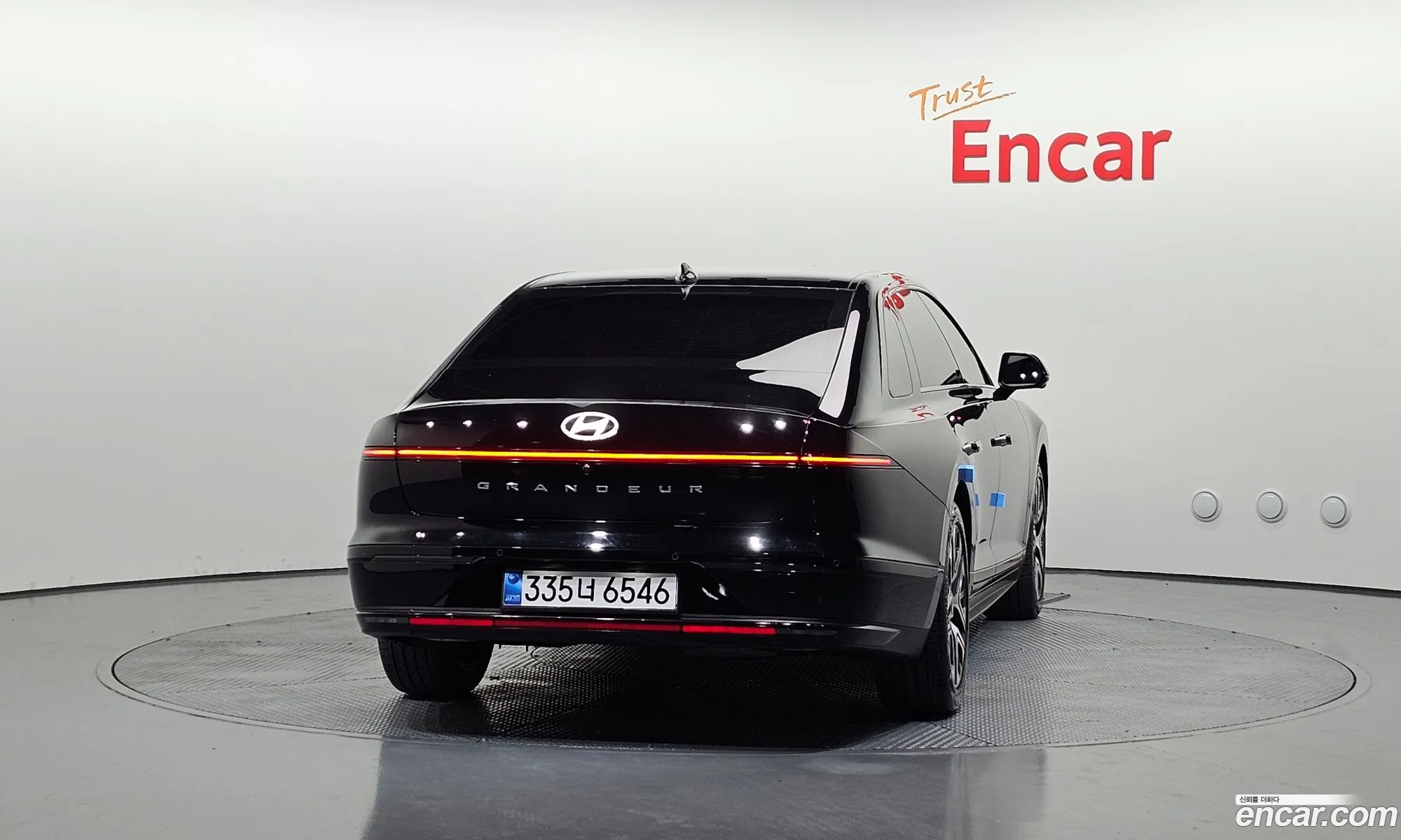 Hyundai Grandeur Hybrid 2023 — 4