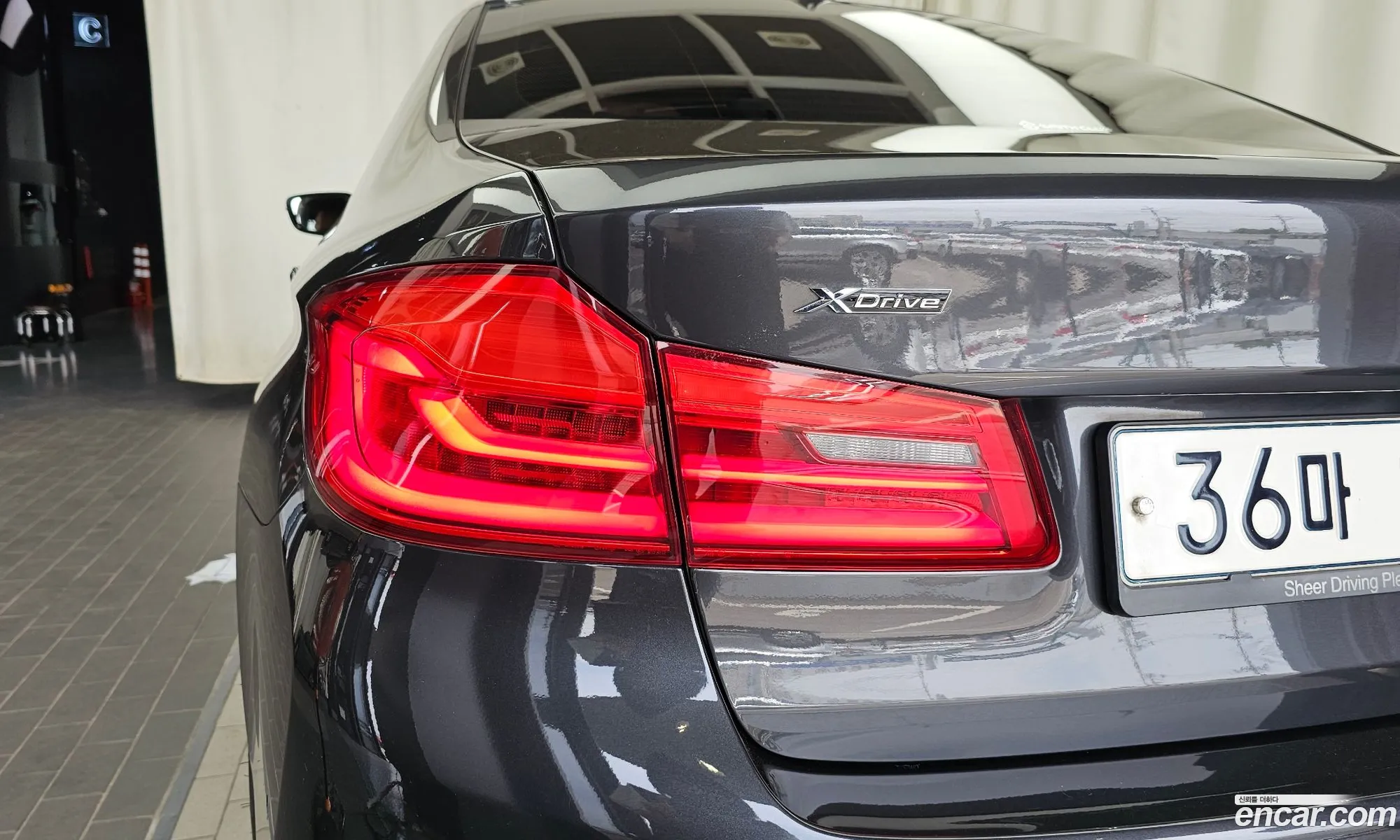 BMW 5 Series 2017 WBAJD910XHG477031 — 18