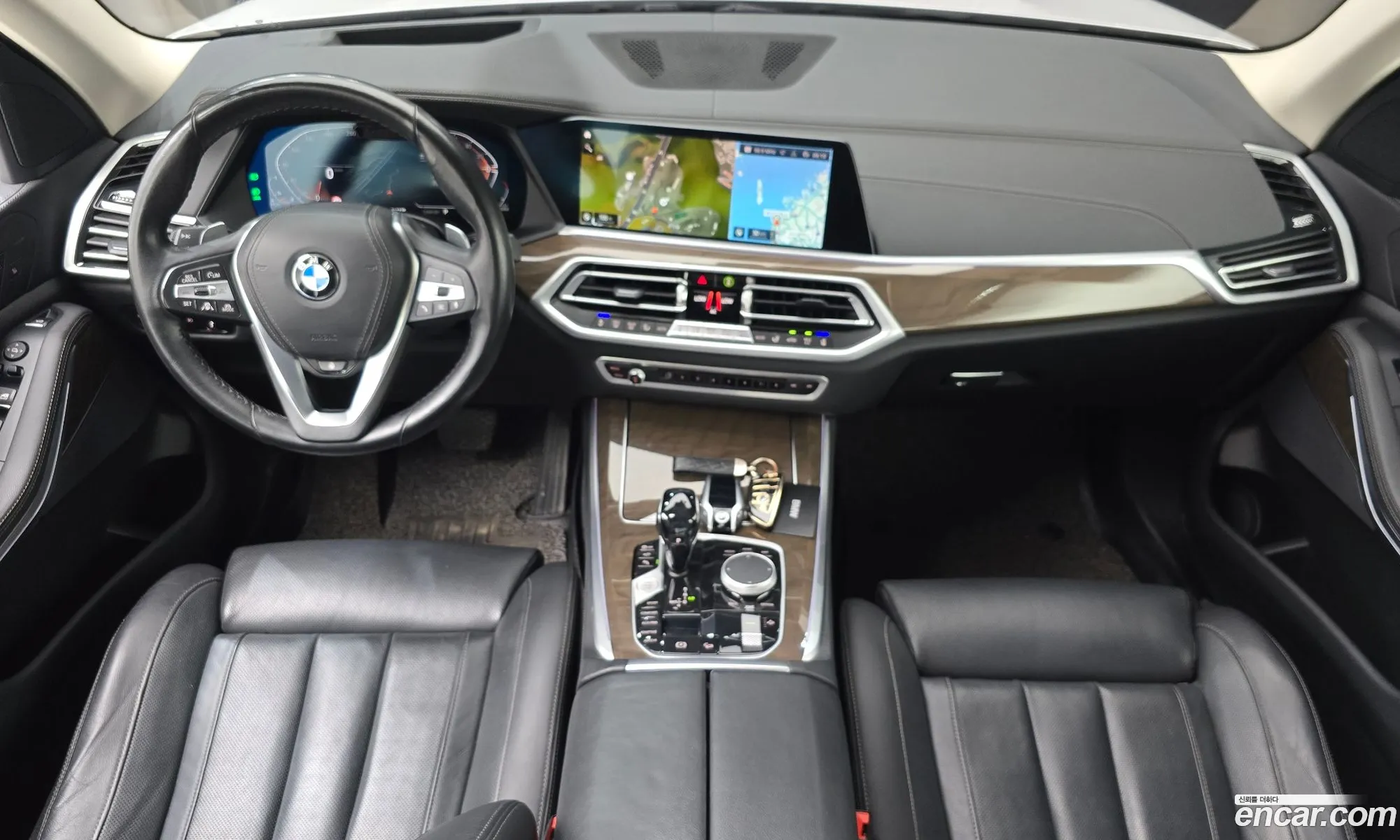 BMW X5 2021 — 7