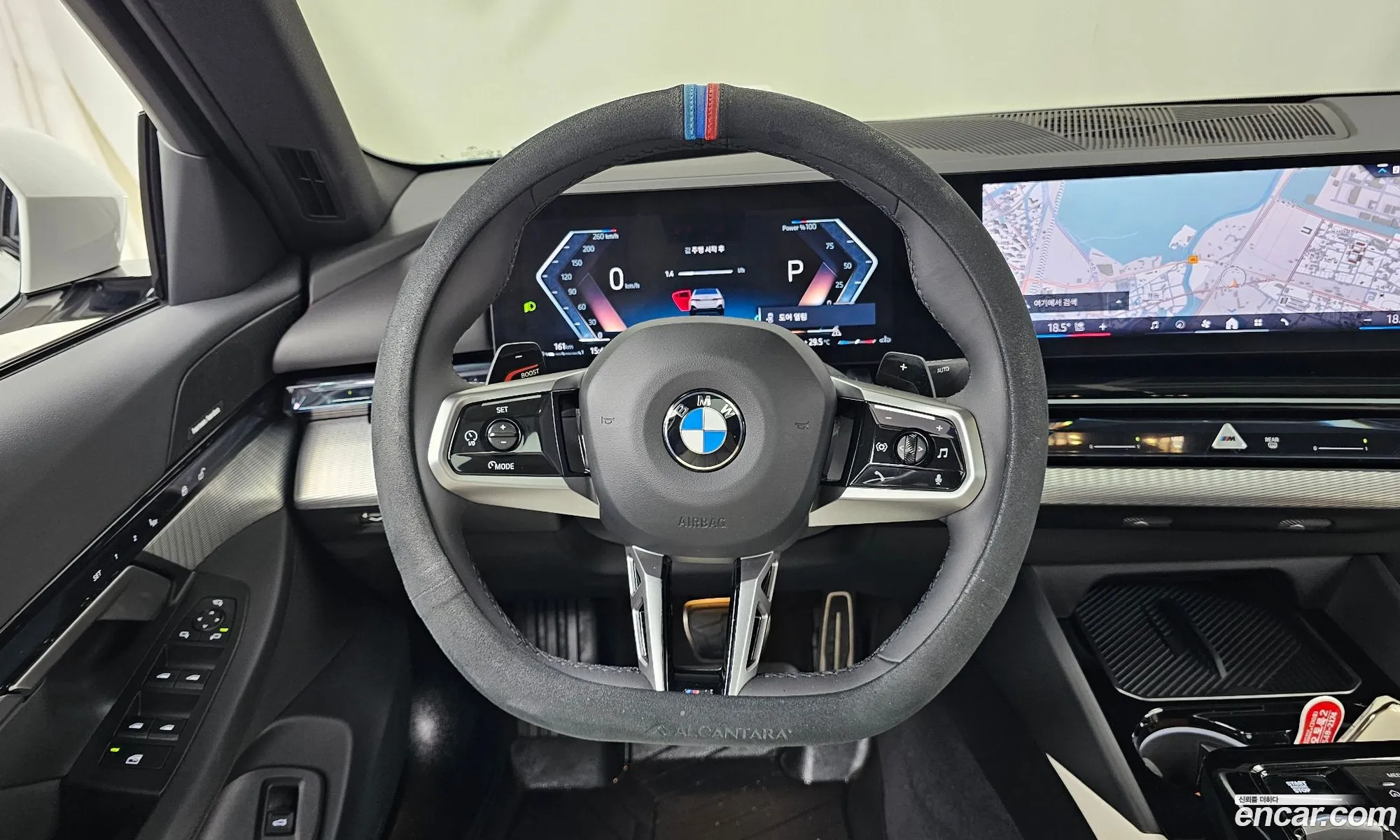 BMW 5 Series 2025 WBA21FJ09SCT64374 — 11