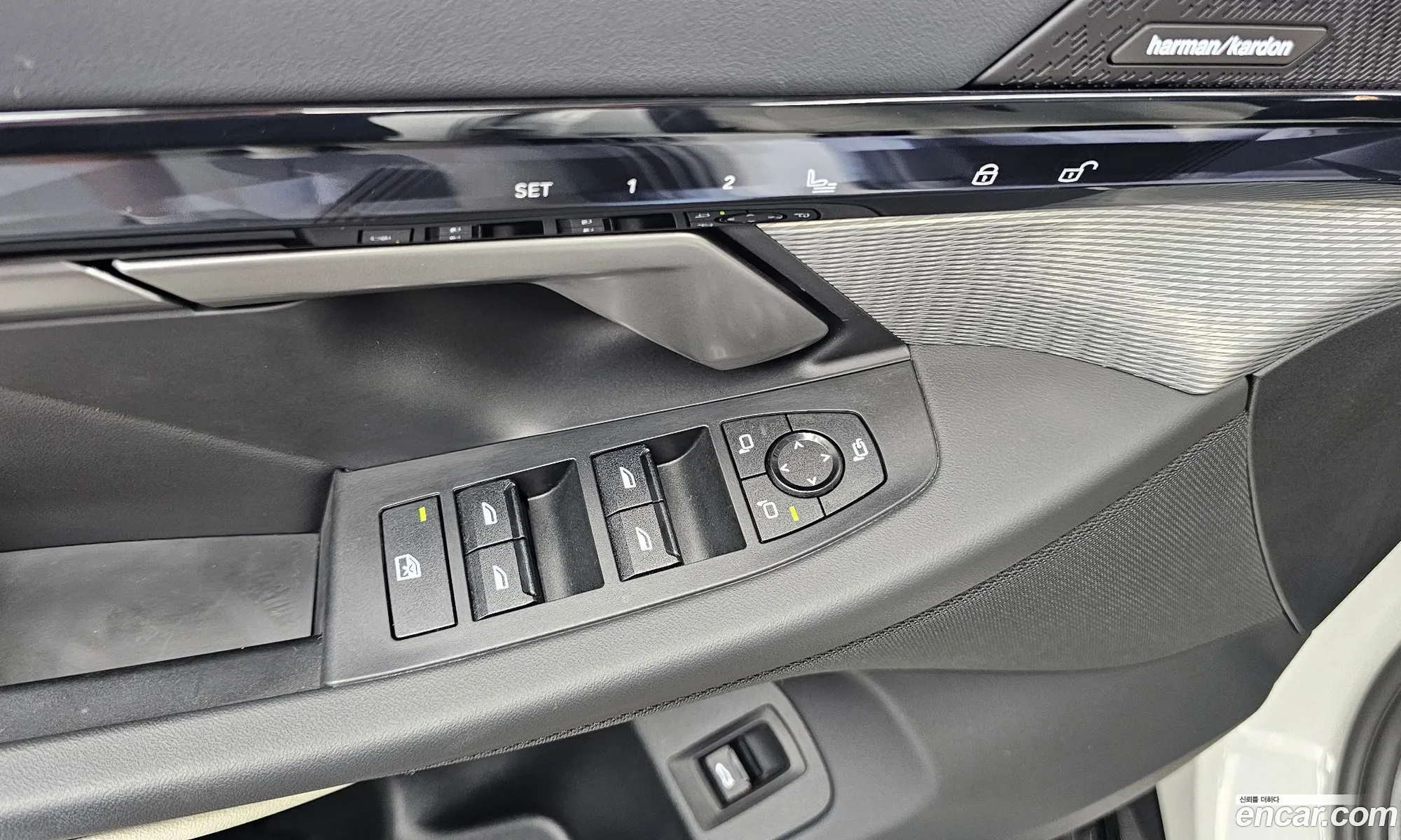 BMW 5 Series 2025 WBA21FJ09SCT64374 — 30
