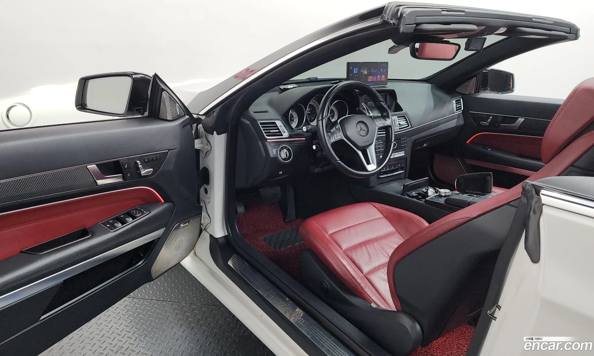 Mercedes-Benz E-Class W212 2015 — 17