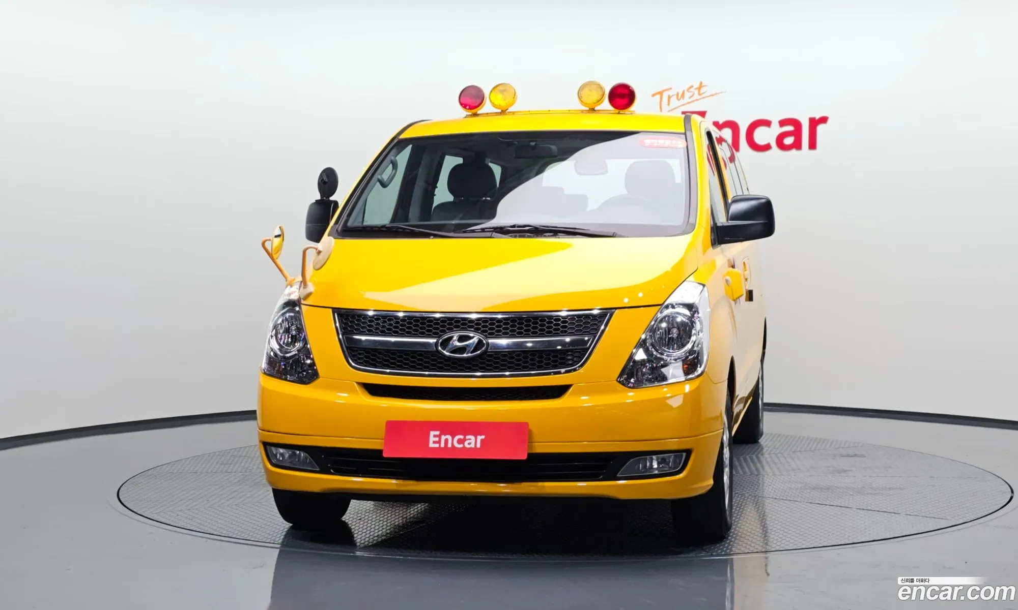Hyundai Grand Starex 2012 — 3