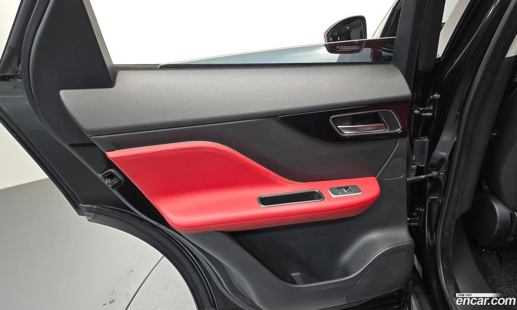 Jaguar F-Pace 2019 SADCA2BNXKA361008 — 2