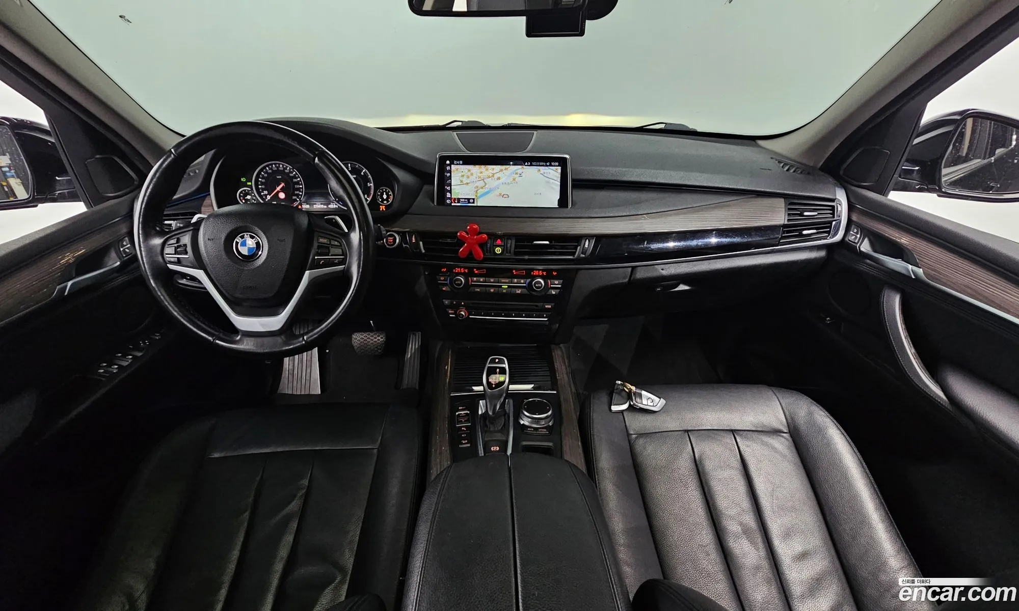 BMW X5 2017 — 2