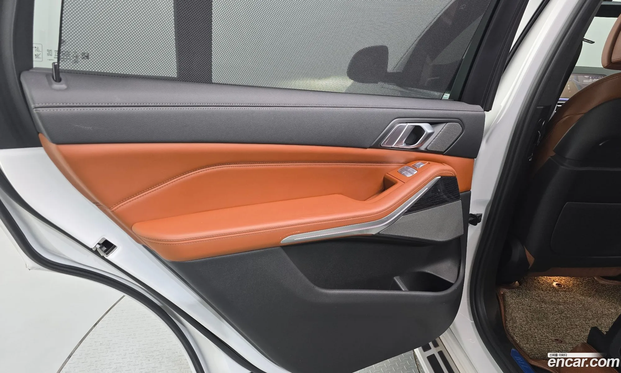 BMW X7 2020 WBACW8108L9D19395 — 32