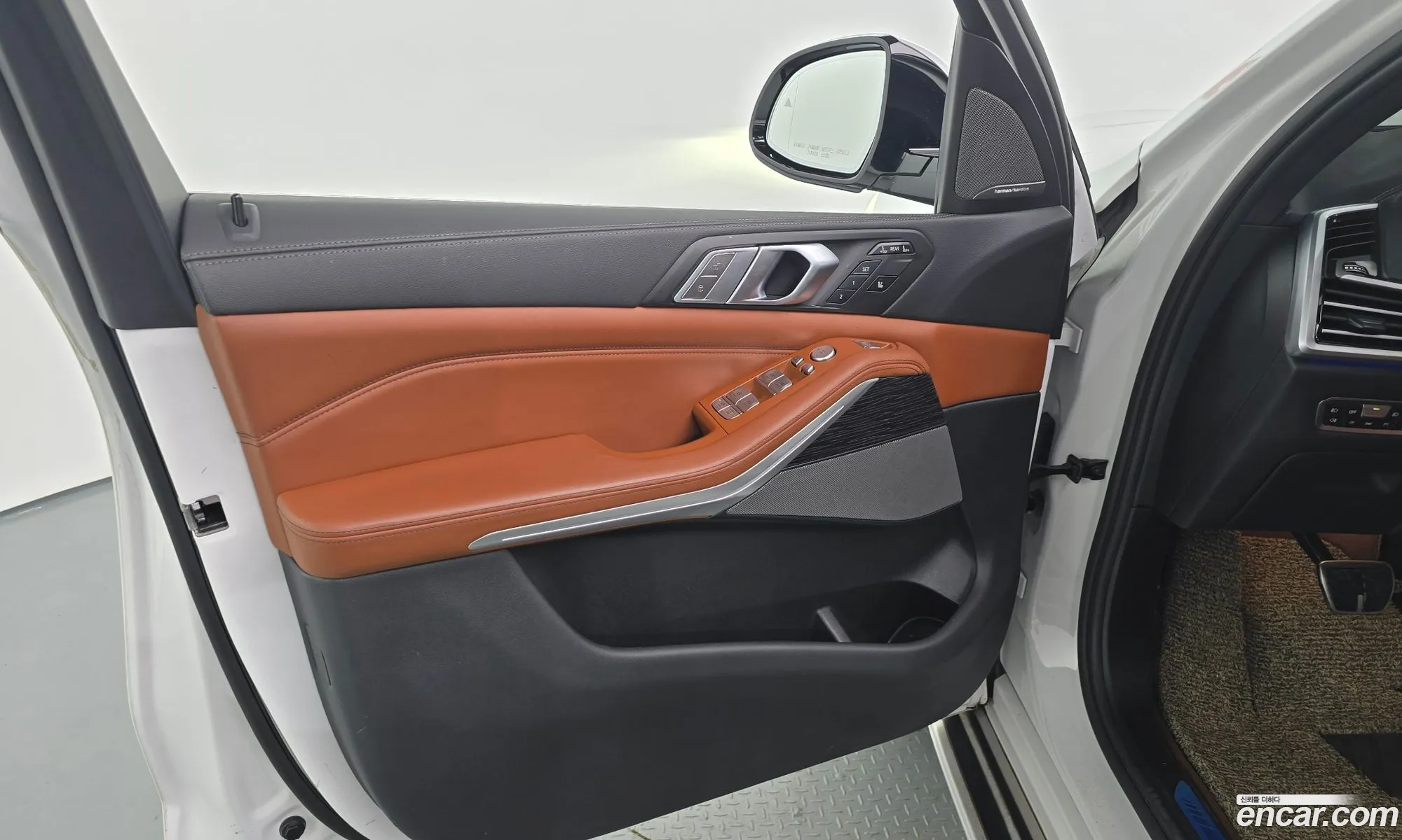 BMW X7 2020 WBACW8108L9D19395 — 31