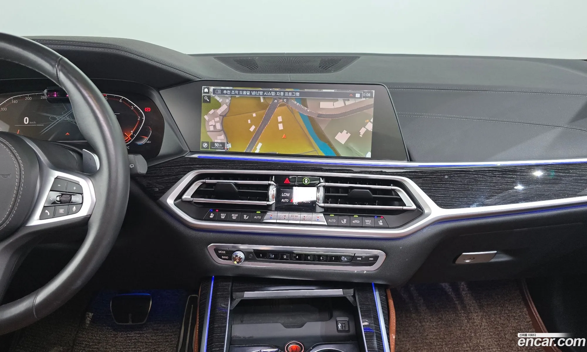 BMW X7 2020 WBACW8108L9D19395 — 8