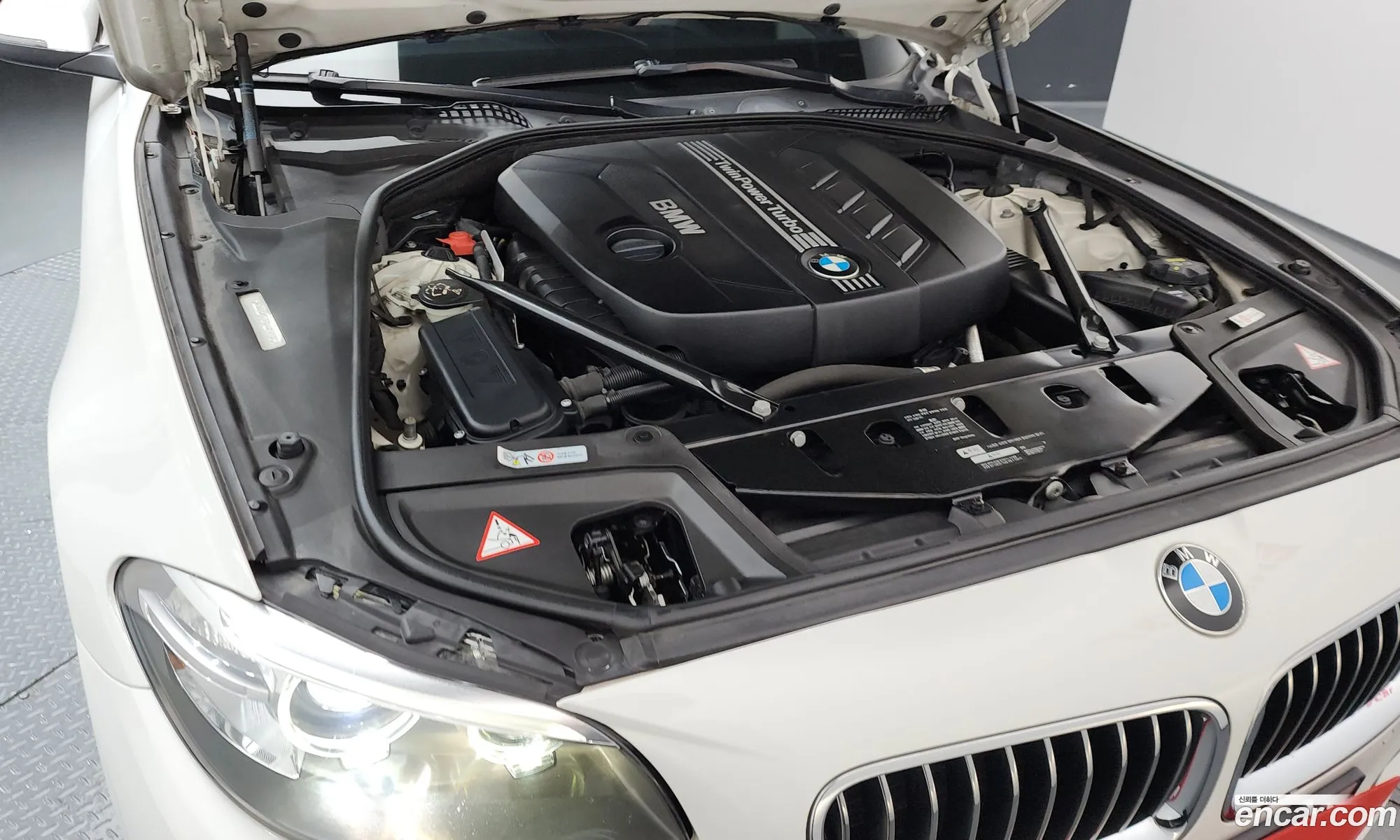 BMW 5 Series 2014 WBA5C3101ED878451 — 19