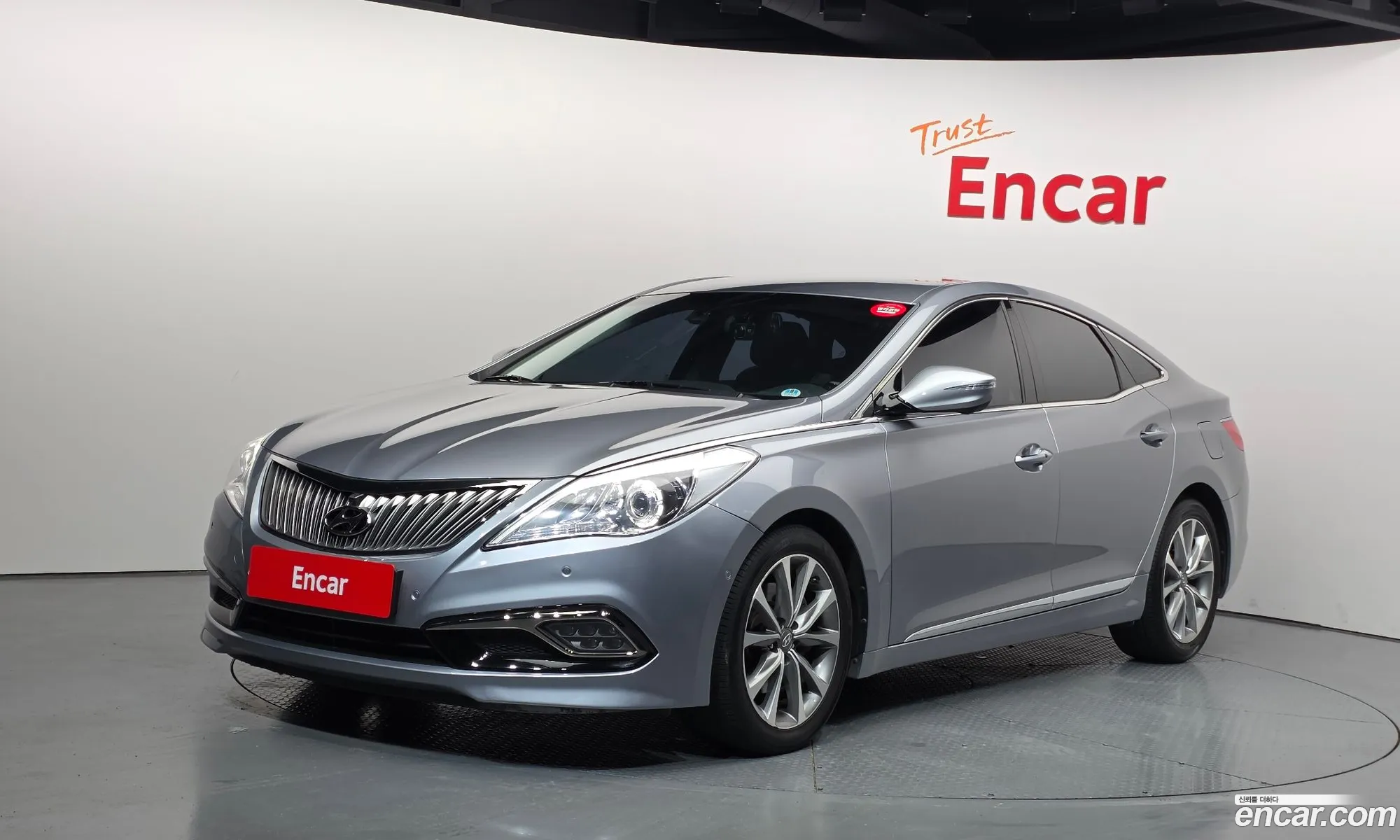 Hyundai Grandeur HG 2015 — 3