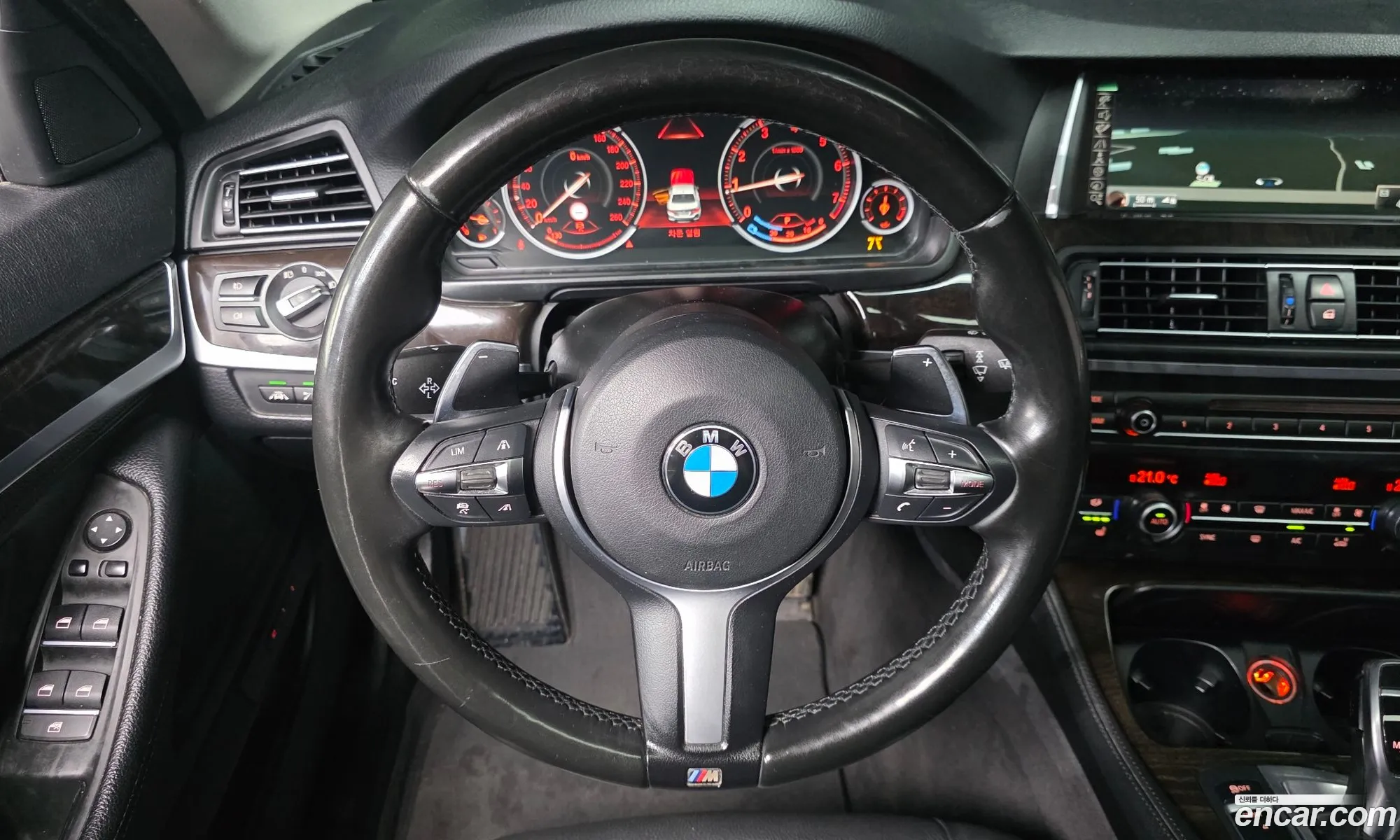 BMW 5 Series 2016 WBA5A5100GG181436 — 11