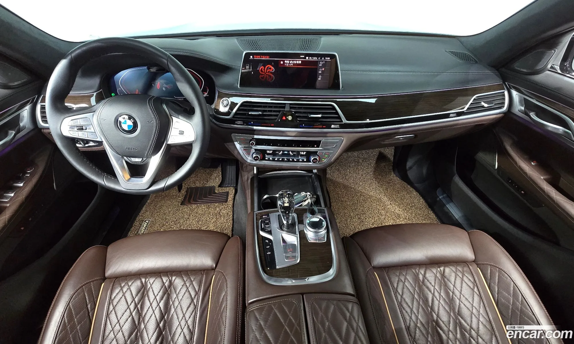 BMW 7 Series 2020 — 19