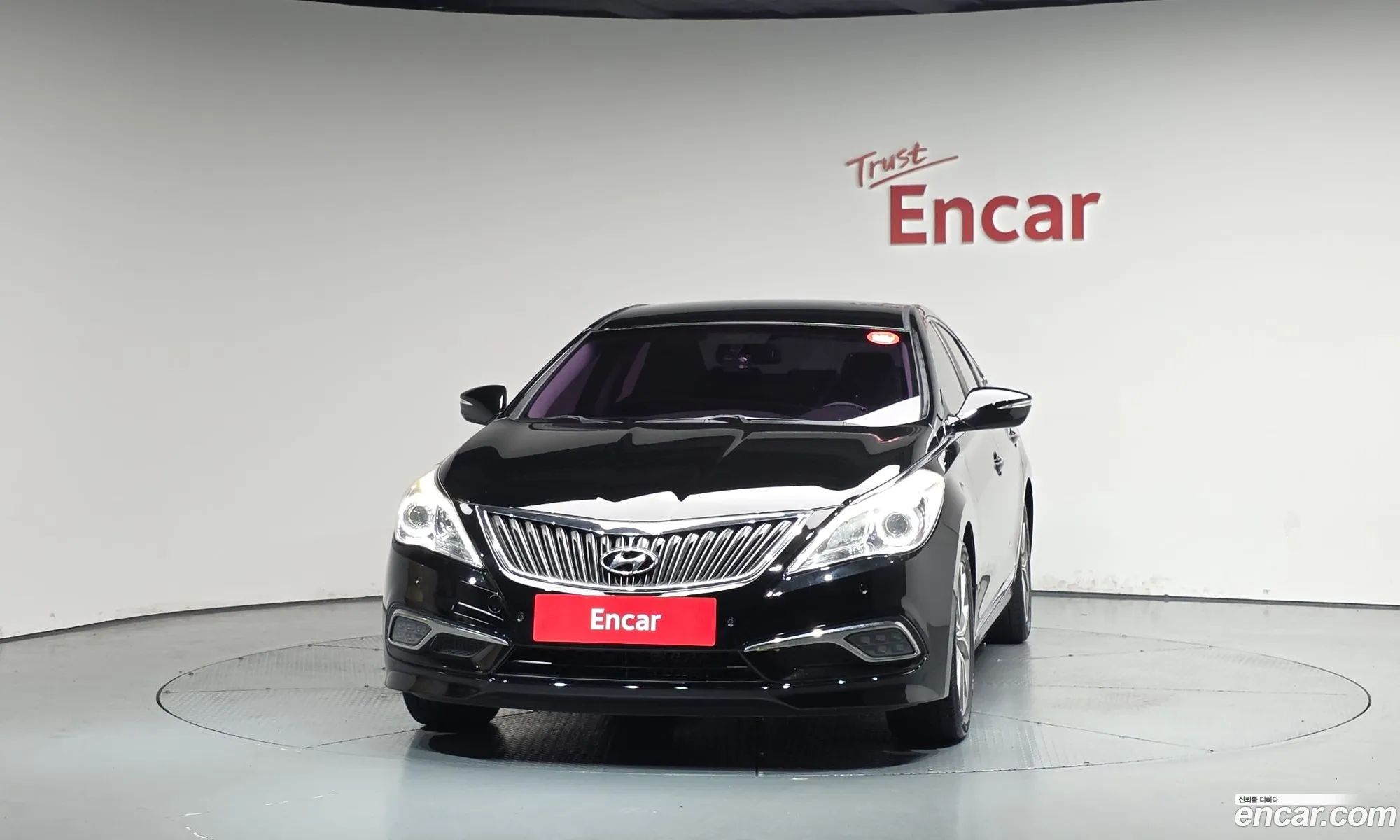 Hyundai Grandeur HG 2015 — 3