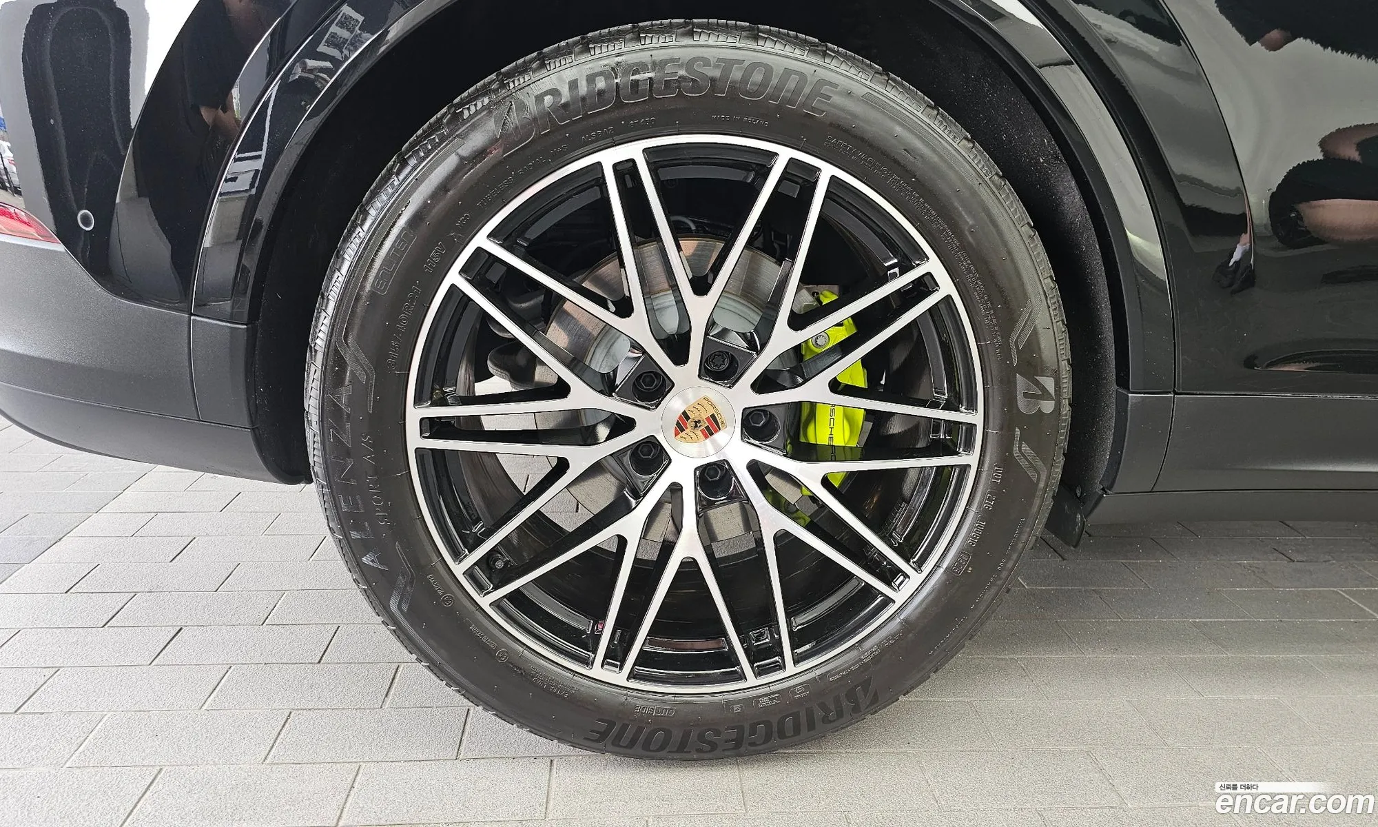 Porsche Cayenne 2025 WP1BE29Y0SDA68498 — 30