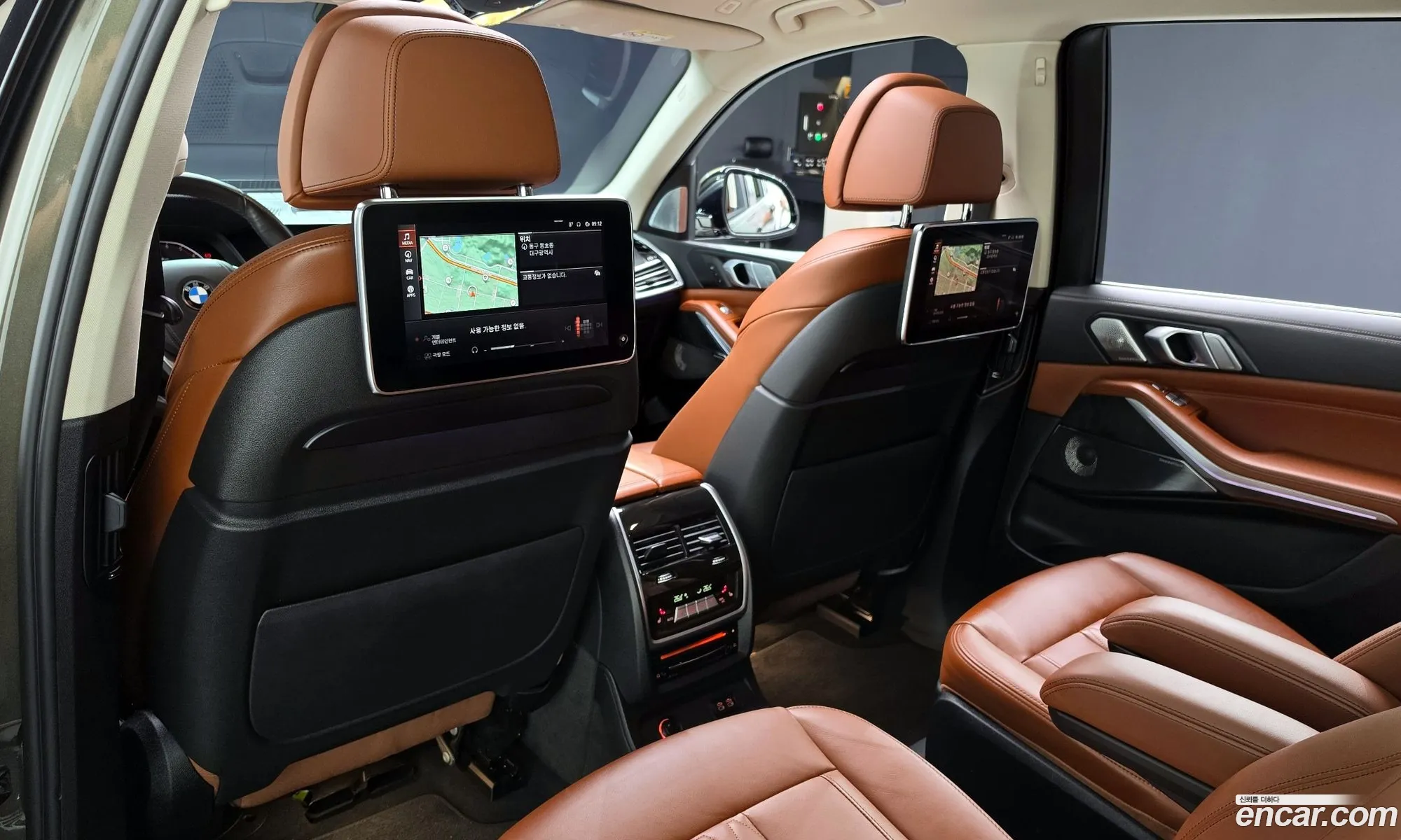 BMW X7 2021 WBACW2100N9J54441 — 19