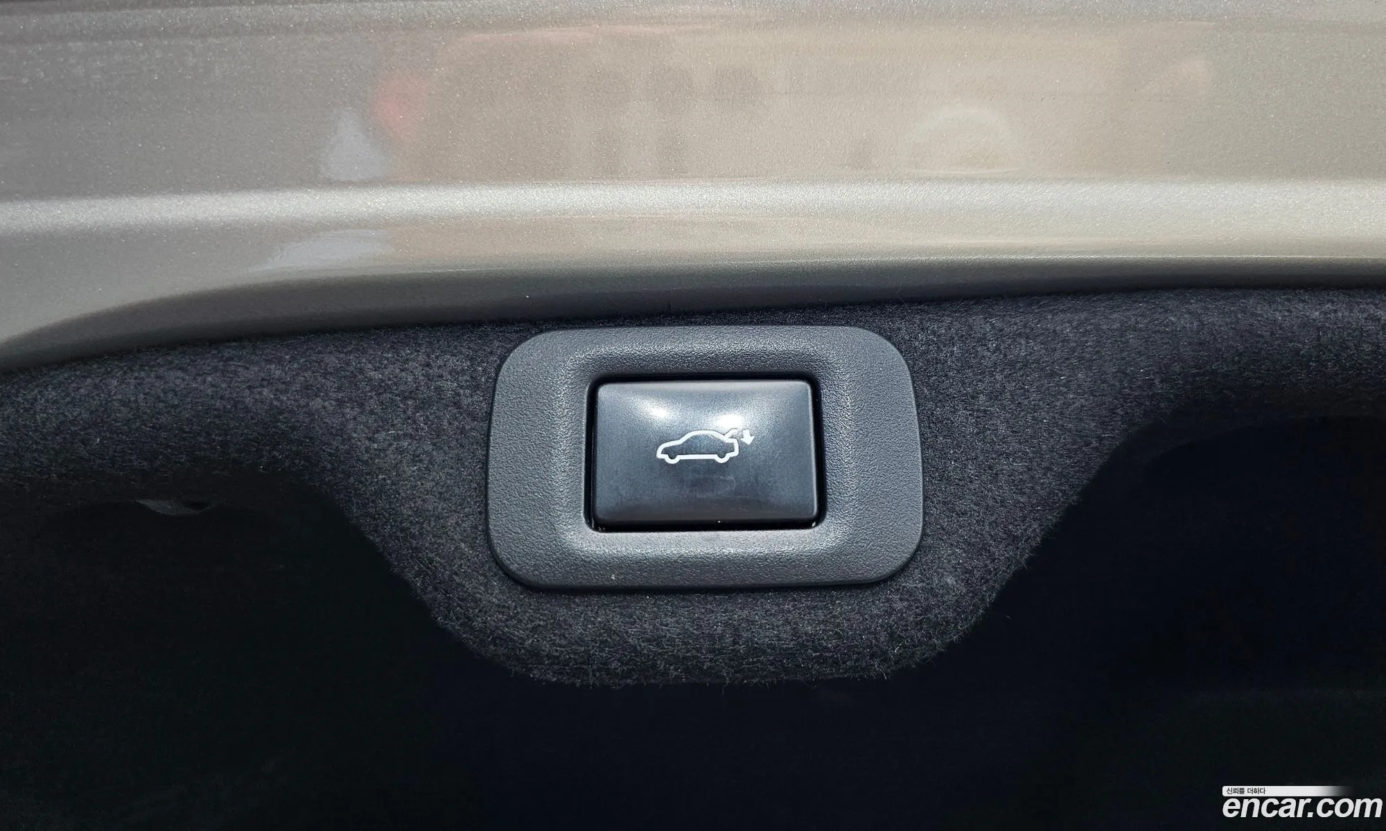 Lexus ES300h 7th Gen 2018 JTHB21B12K2004815 — 10