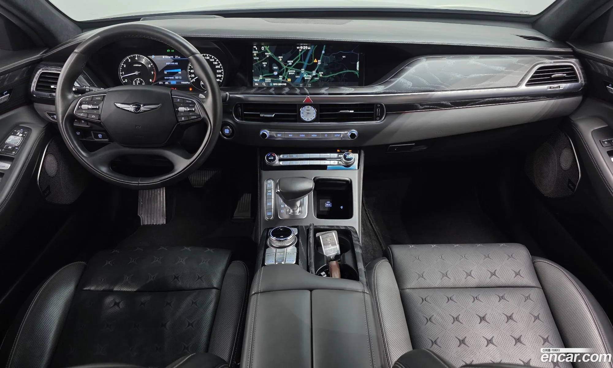 Genesis G90 2020 — 2